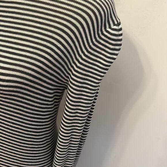 Loft cotton green white striped long sleeve sweater Size XS - Picture 4 of 9